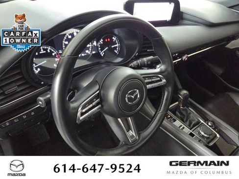 Used 2023 MAZDA MAZDA3 Hatchback w/Premium Plus Pkg image 16