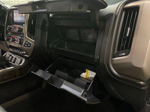 Used 2015 GMC Sierra 1500 Denali w/ Driver Alert Package image 10