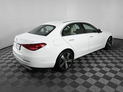 Used 2025 Mercedes-Benz C 300 Sedan image 25