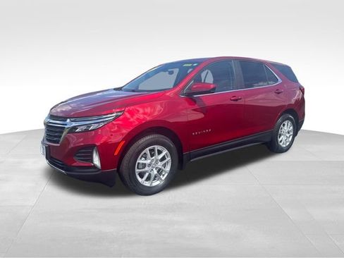 Used 2022 Chevrolet Equinox LT AWD/4WD image 1