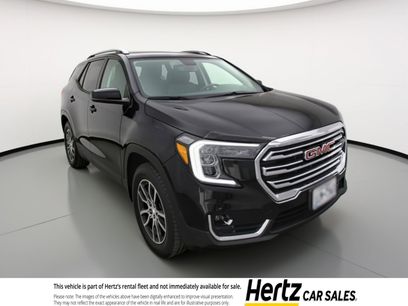 Used 2024 GMC Terrain SLT