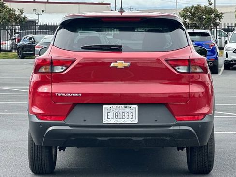 Used 2026 Chevrolet TrailBlazer LS w/ LS Convenience Package image 5