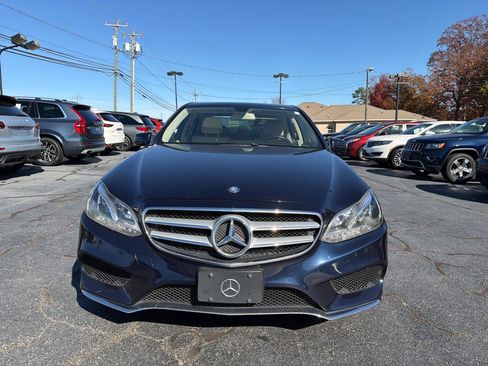 Used 2014 Mercedes-Benz E 350 4MATIC Sedan image 9