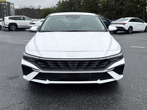 New 2026 Hyundai Elantra Blue image 2