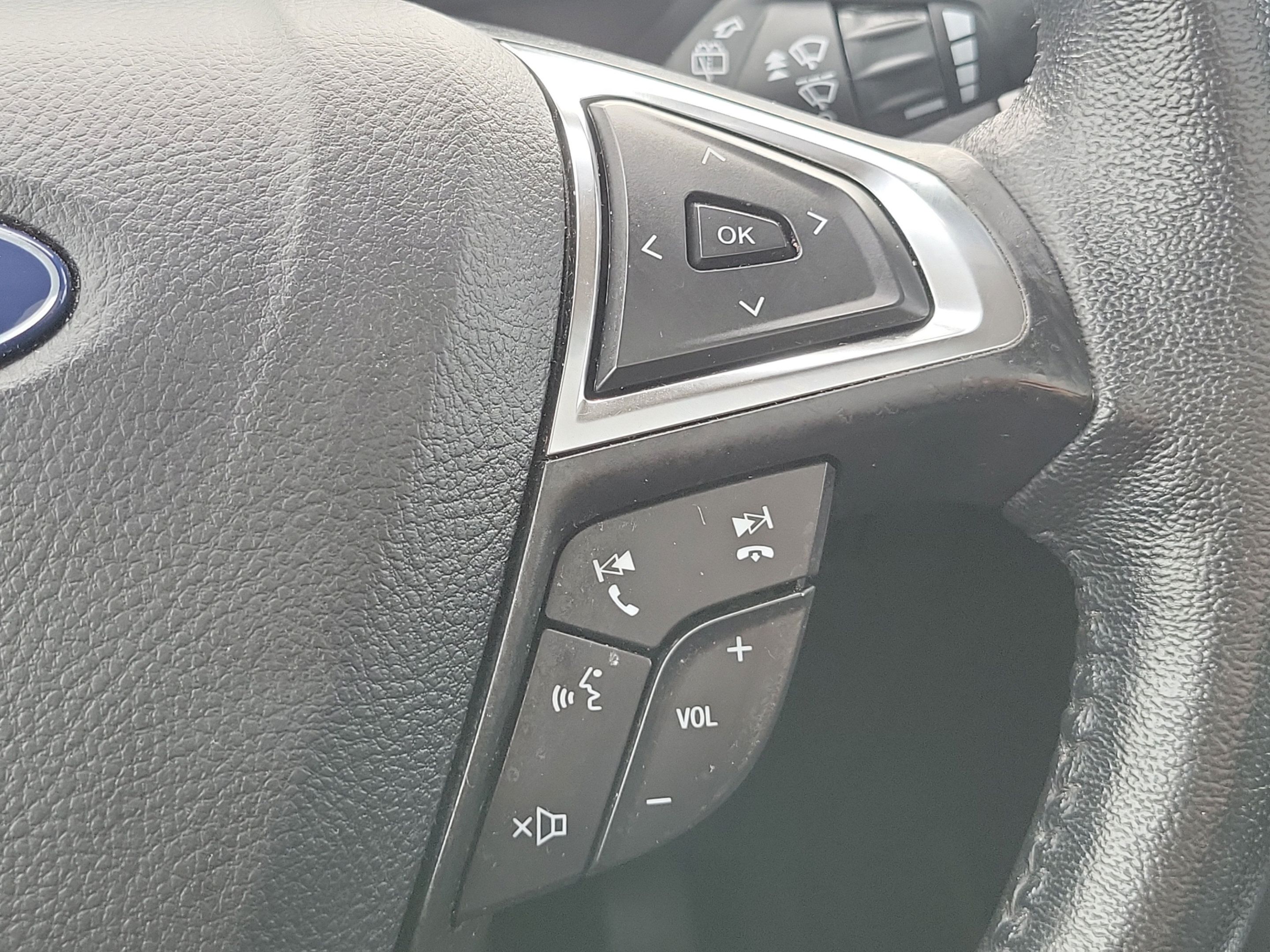 Used 2024 Ford Edge SEL w/ Convenience Package AWD/4WD image 24
