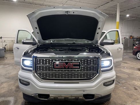 Used 2016 GMC Sierra 1500 Denali image 32