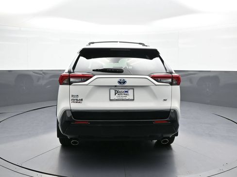 Used 2023 Toyota RAV4 SE w/ Weather & Moonroof Package AWD/4WD image 7