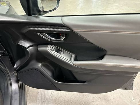 Used 2024 Subaru Crosstrek 2.5i Limited image 18
