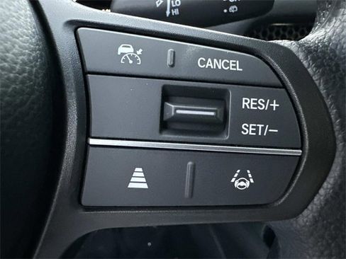 New 2026 Honda HR-V LX image 25