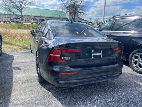 Used 2023 Volvo S60 B5 Plus AWD/4WD image 4