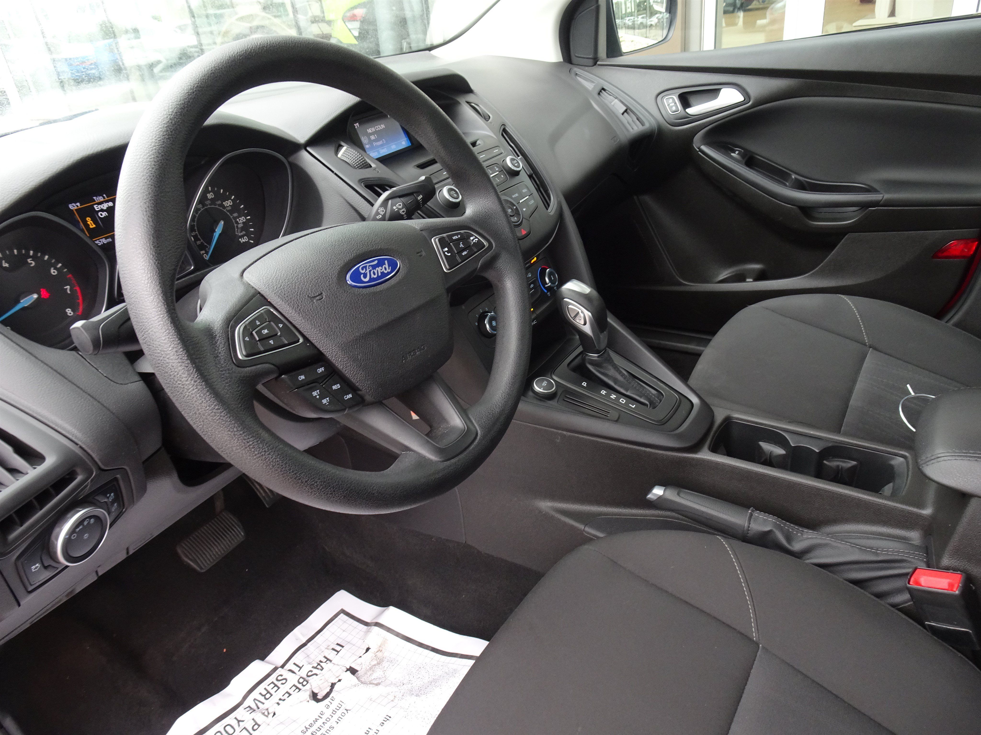 Used 2016 Ford Focus SE FWD image 11