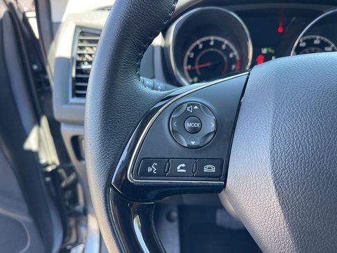 Used 2025 Mitsubishi Outlander Sport SE AWD/4WD image 17