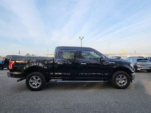 Used 2017 Ford F150 XLT w/ Equipment Group 301A Mid image 6