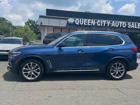 Used 2019 BMW X5 xDrive40i w/ Convenience Package AWD/4WD image 7