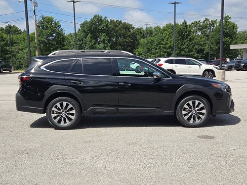 Certified 2025 Subaru Outback Touring XT AWD/4WD image 7