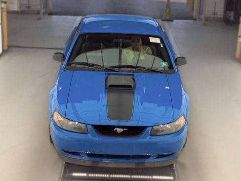 Used 2003 Ford Mustang Mach 1 RWD image 6