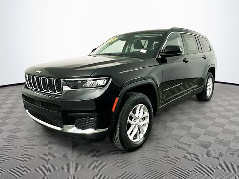 Certified 2022 Jeep Grand Cherokee L Laredo w/ Luxury Tech Group I AWD/4WD image 6