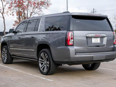 Used 2019 GMC Yukon XL Denali w/ Denali Ultimate Package image 14