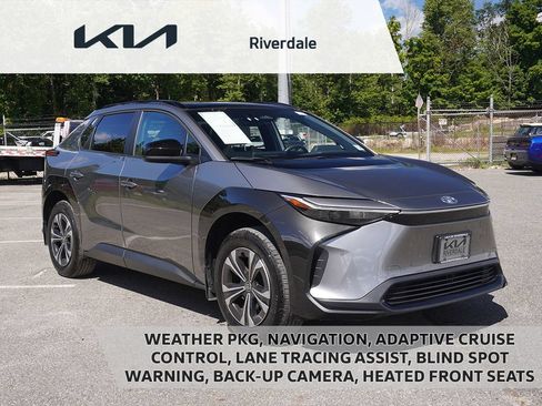 Used 2025 Toyota bZ4X AWD w/ Weather Package image 1