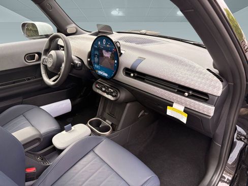 New 2026 MINI Cooper 2-Door Hardtop image 27