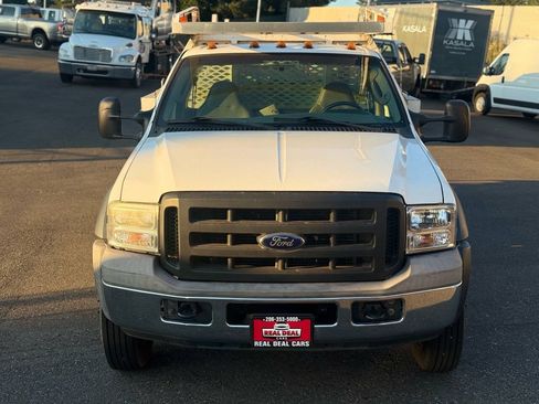 Used 2006 Ford F450 XL RWD image 2