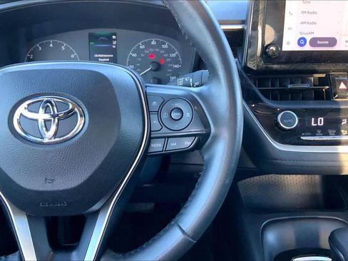 Used 2024 Toyota Corolla SE FWD image 24