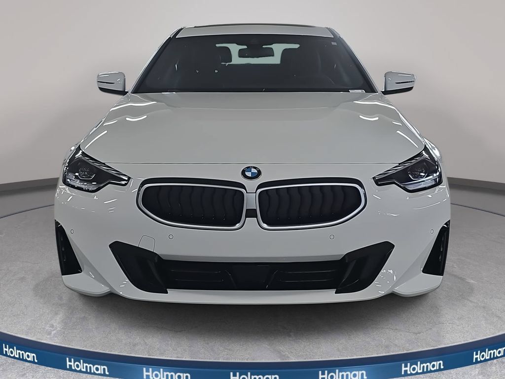 Used 2026 BMW 230i Coupe w/ Convenience Package RWD image 2