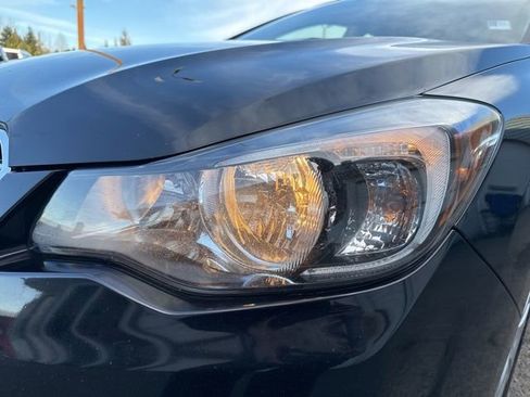 Used 2016 Subaru Impreza 2.0i image 9