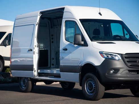 New 2026 Mercedes-Benz Sprinter 2500 image 6