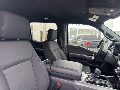 New 2025 Ford F150 XLT w/ Equipment Group 302A MID image 9