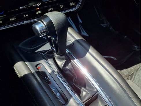 Certified 2022 Honda HR-V EX image 21