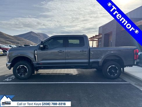 Used 2025 Ford F350 Lariat w/ Tremor Off-Road Package image 3