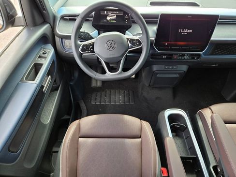New 2025 Volkswagen ID. Buzz Pro S Plus RWD image 9