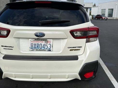 Used 2021 Subaru Crosstrek 2.5i Sport w/ Moonroof Package AWD/4WD image 3
