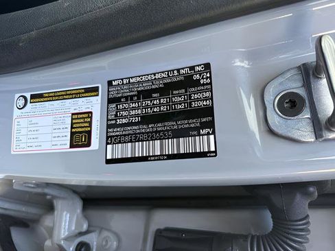 Used 2024 Mercedes-Benz GLE 580 4MATIC image 37