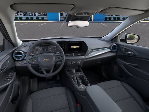 New 2026 Chevrolet Trax LS w/ LS Convenience Package FWD image 15