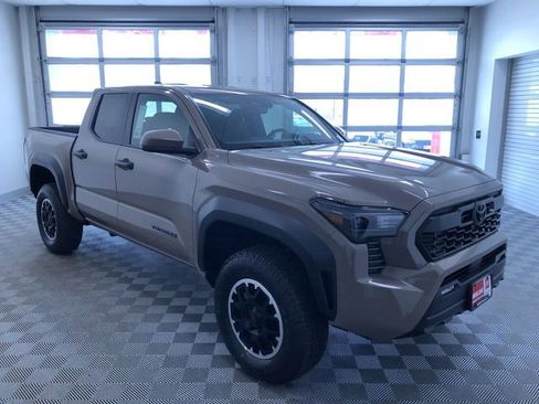 New 2026 Toyota Tacoma TRD Off-Road AWD/4WD image 7