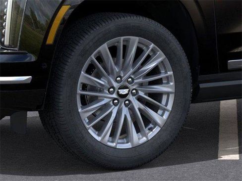 New 2026 Cadillac Escalade Luxury image 9