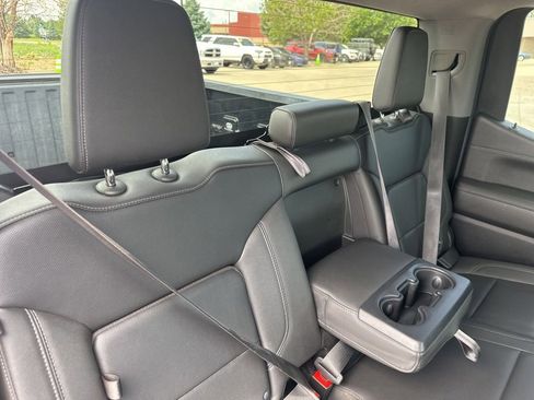 Used 2019 Chevrolet Silverado 1500 LTZ AWD/4WD image 21