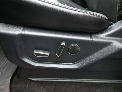 Certified 2019 Ford F150 Raptor w/ Equipment Group 802A Luxury image 11