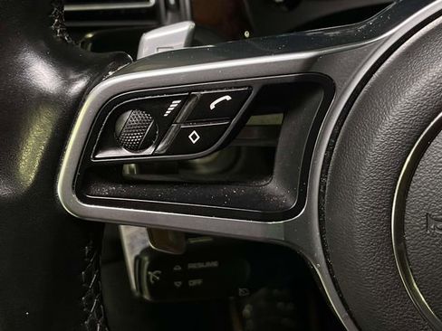 Used 2019 Porsche Macan S AWD/4WD image 37