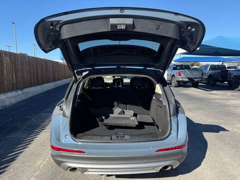 Used 2025 Lincoln Corsair AWD w/ Equipment Group 101A image 13