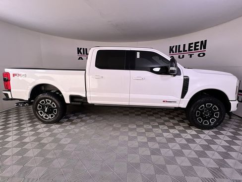 New 2025 Ford F350 Platinum w/ FX4 Off-Road Package image 8