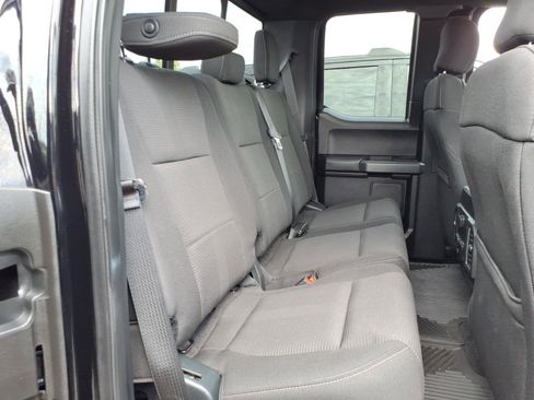 Used 2017 Ford F150 XLT w/ Equipment Group 302A Luxury AWD/4WD image 8