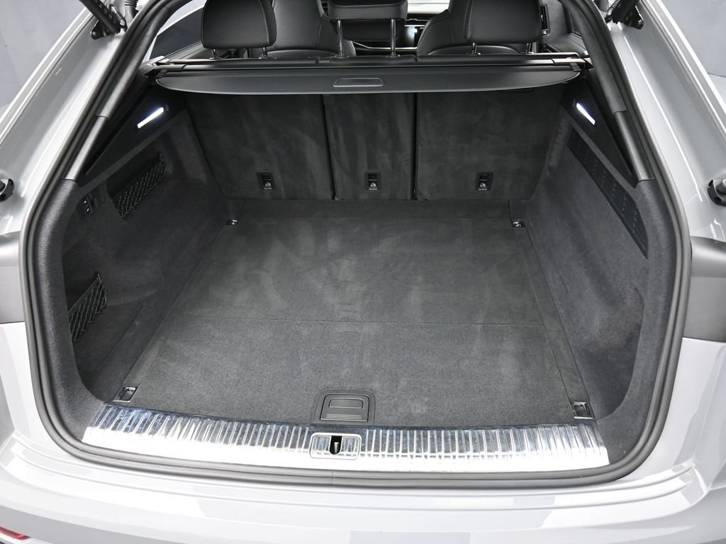 Used 2024 Audi RS Q8 AWD/4WD image 35