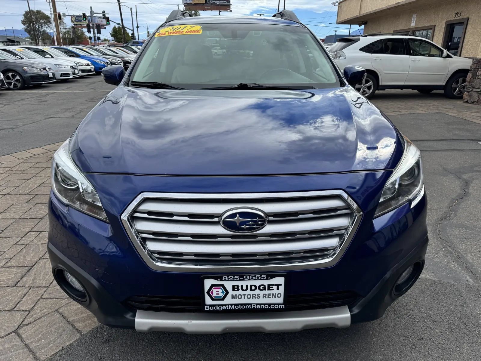 Used 2017 Subaru Outback 2.5i Limited AWD/4WD image 7