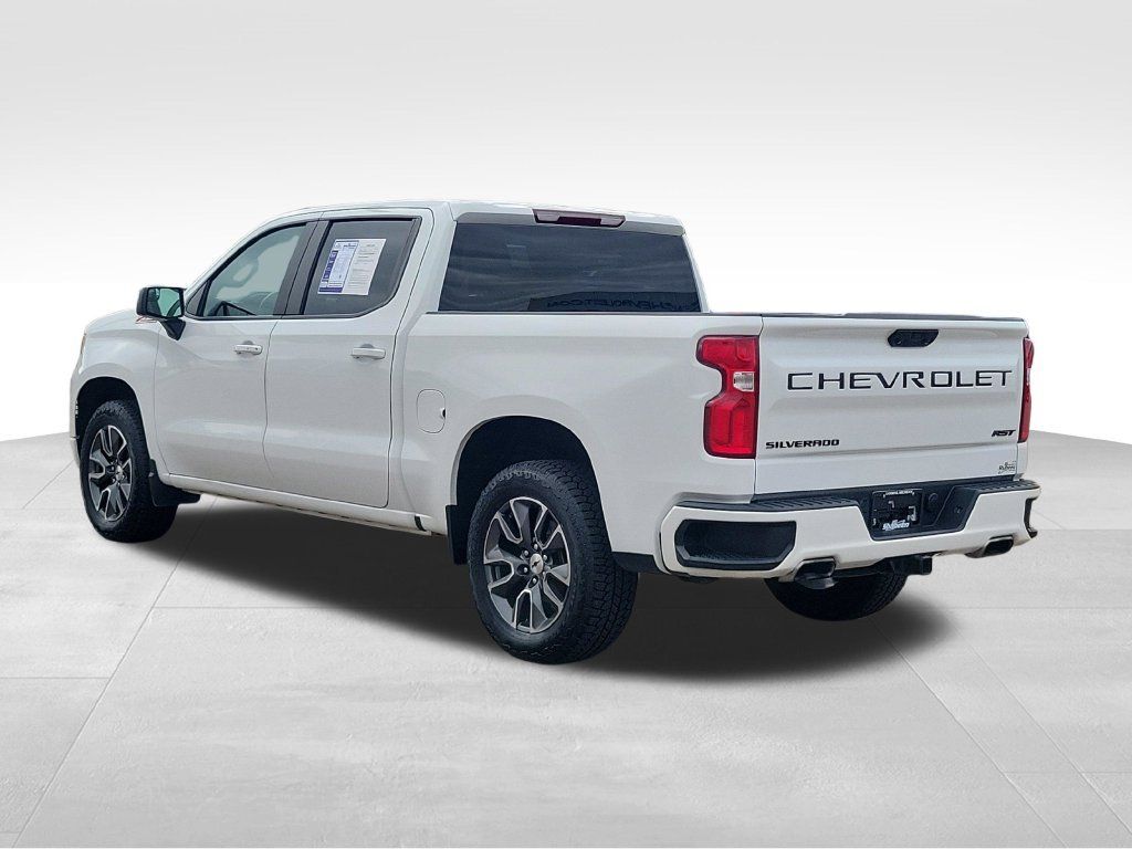 Certified 2023 Chevrolet Silverado 1500 RST w/ Z71 Off-Road Package AWD/4WD image 4
