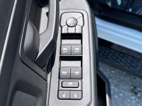 New 2026 RAM 3500 Tradesman AWD/4WD image 26