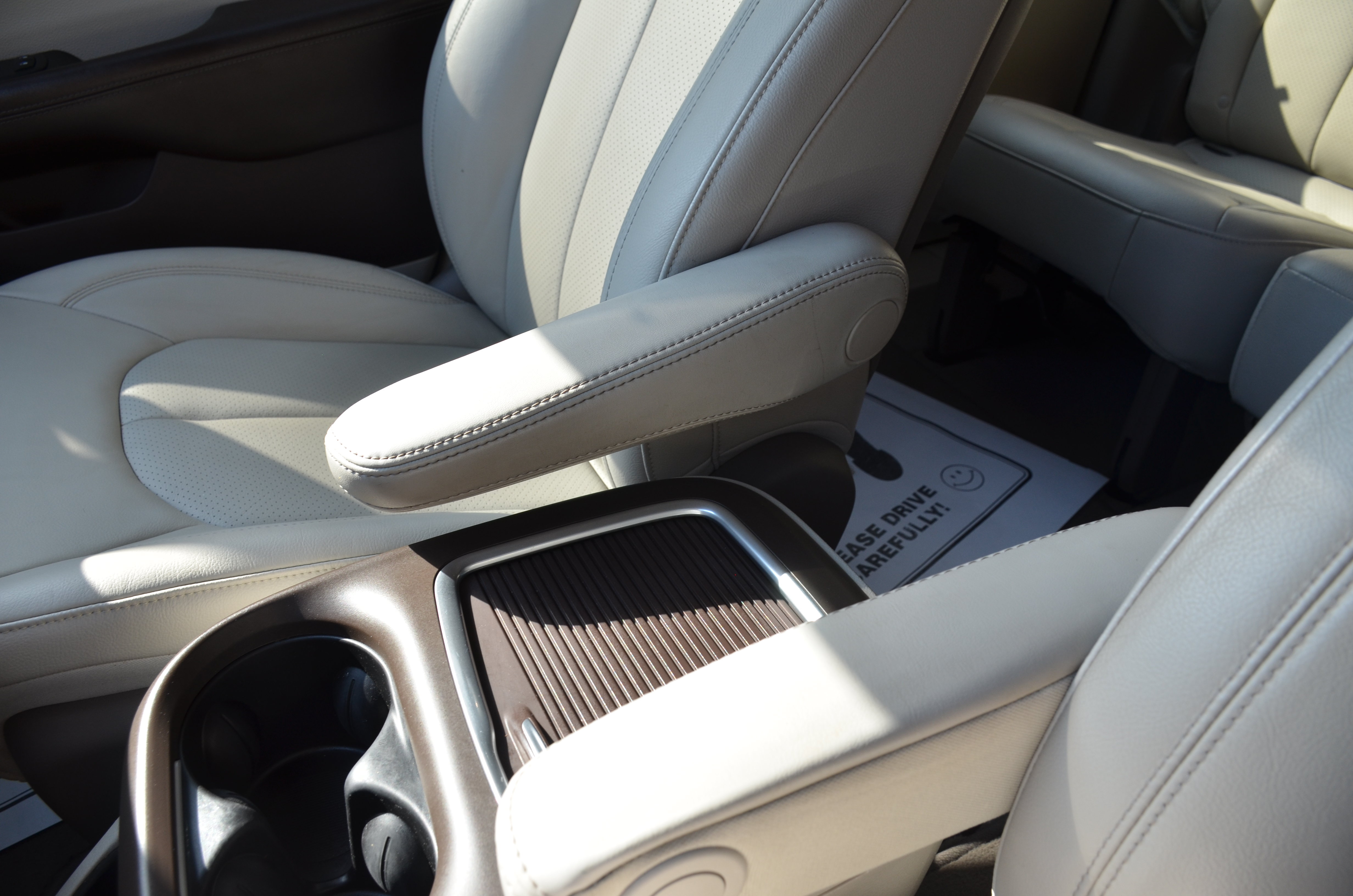 Used 2020 Chrysler Pacifica Touring-L Plus FWD image 64