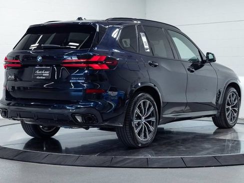 New 2026 BMW X5 xDrive40i w/ M Sport Package AWD/4WD image 14